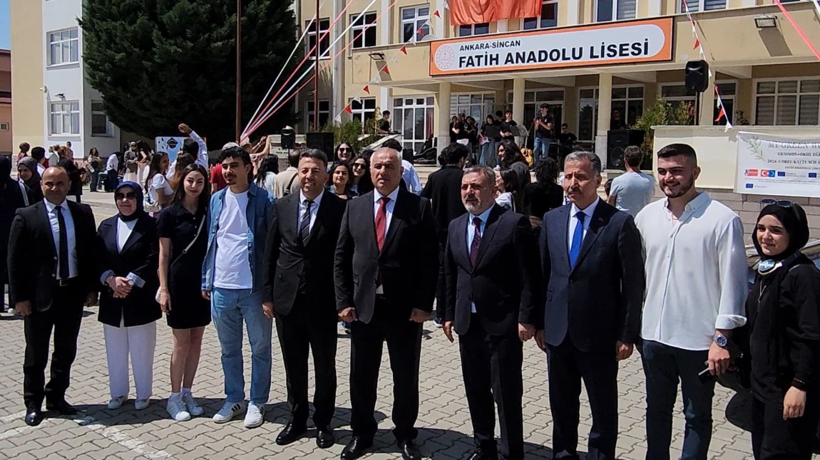 FAL Mezunları Yıllar Sonra Aynı Çatıda...